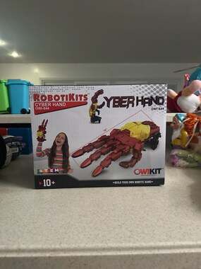 RobotiKits Cyber Hand OWI-844 STEM Robotic Kit